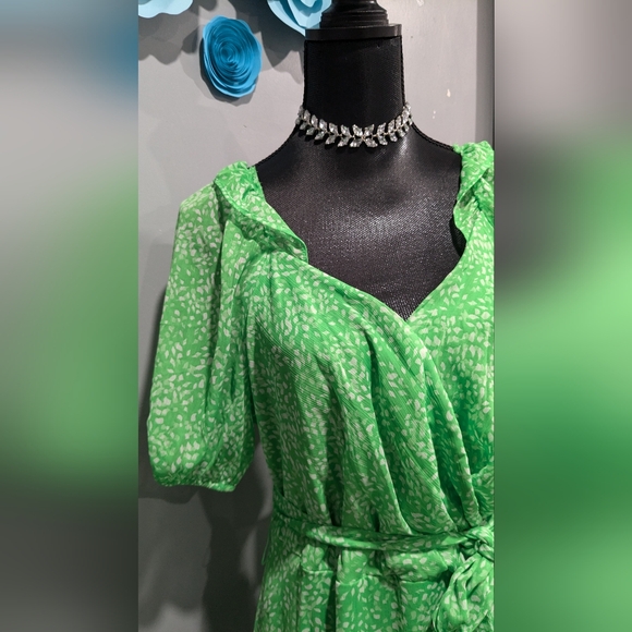 DKNY Ruffled Neck Green Chiffon Dress - Picture 2 of 5